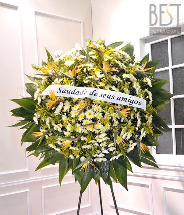Gordinha gostosa da buceta peluda Dizeres em coroa de flores