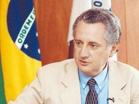 Homenagem do dia: José Roberto Magalhães Teixeira