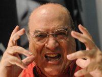 Homenagem do dia: Antônio Abujamra