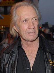 Homenagem do dia: David Carradine