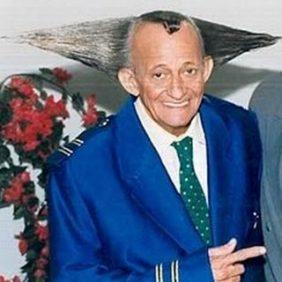 Homenagem do dia: Rony Cócegas