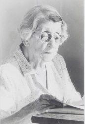 Homenagem do dia: Helena Greco