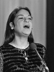 Homenagem do dia: Frida Boccara