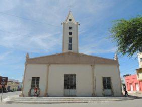 Cemitério Municipal Salitre – CE Floricultura Coroa de Flores