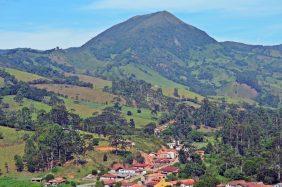 Cemitério Municipal de Alagoa – MG – 