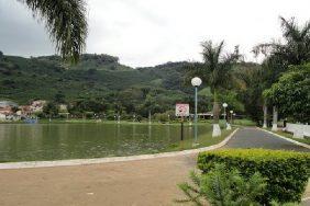 Cemitério Municipal de Albertina – MG – 