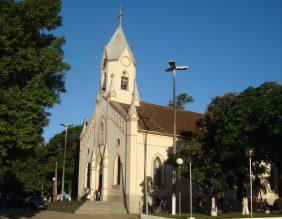 Cemitério Municipal de Alterosa – MG – 