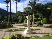 Cemitério Municipal de Durandé – MG –