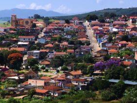 Cemitério Municipal de Jesuânia – MG – 