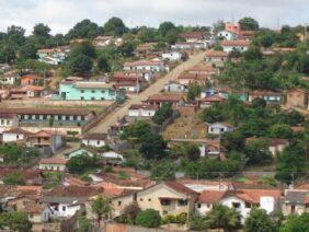 Cemitério Municipal de Machacalis – MG – 