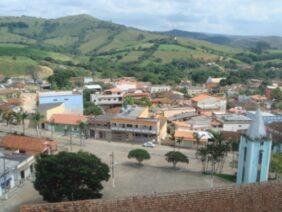 Cemitério Municipal de Luminárias – MG – 