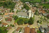 Cemitério Municipal de Dionísio – MG 